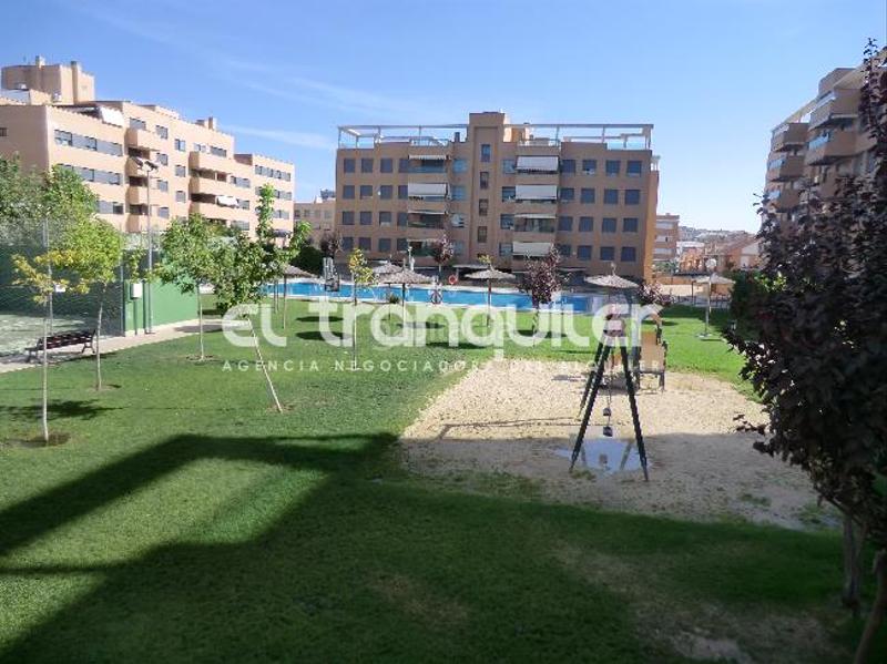 Foto eab9444d-13a8-4456-9cb5-e9c5ab53ac1e. Pis amb aparcament piscina a Dehesa Vieja-Puente Cultural San Sebastián de los Reyes