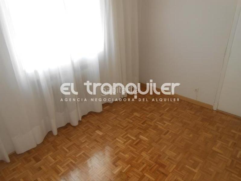 Foto 182415a4-7771-4d4e-9f61-b309356b8303. Alquiler ático travesía lópez aranda, n 4, planta 9, puerta b en Madrid