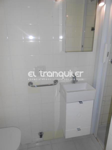 Foto 70574d4a-91d7-4be4-8b6d-59a95ba848b0. Lloguer àtic a Salvador Madrid