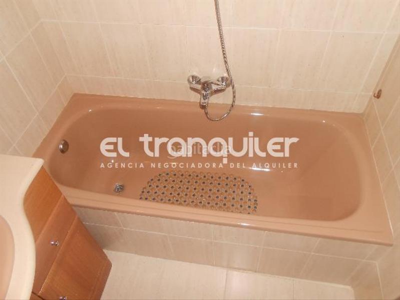 Foto 3f9bd4f4-8050-4bcf-855a-4a5b636d88aa. Rent penthouse in Salvador Madrid