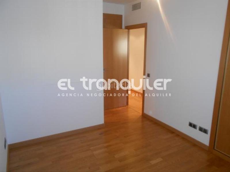 Foto 28c22a5f-60c3-4855-88a6-9e99a55841a3. Rent flat with parking pool in Sur - PAU 4 Móstoles