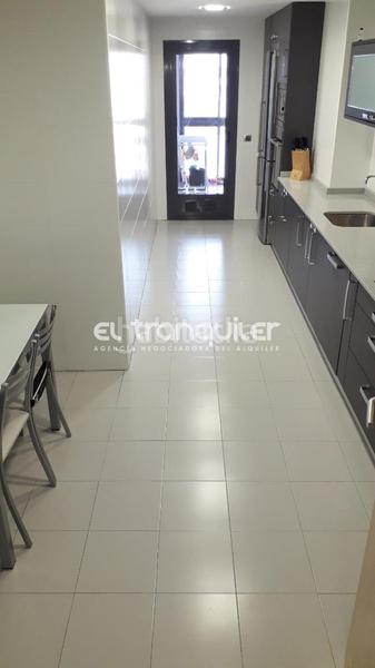 Foto 5e1ae460-1083-4c96-a629-e17659f96d5c. Rent flat with parking pool in Sur - PAU 4 Móstoles
