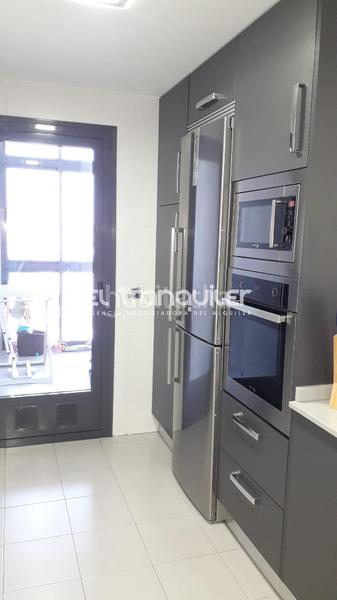 Foto 69d21d11-c379-4075-aba9-a141bf4d1aee. Rent flat with parking pool in Sur - PAU 4 Móstoles