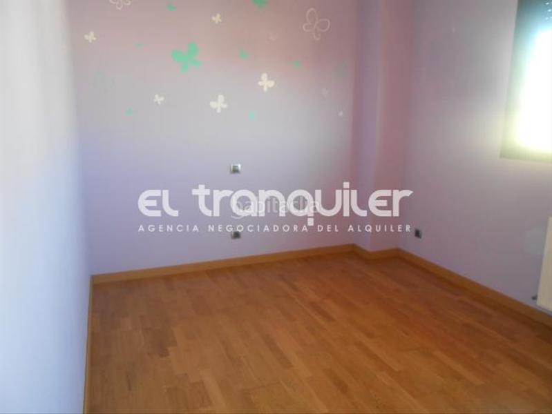 Foto 9018ec06-c1e3-4d68-ae76-ece46f5629c1. Rent flat with parking pool in Sur - PAU 4 Móstoles