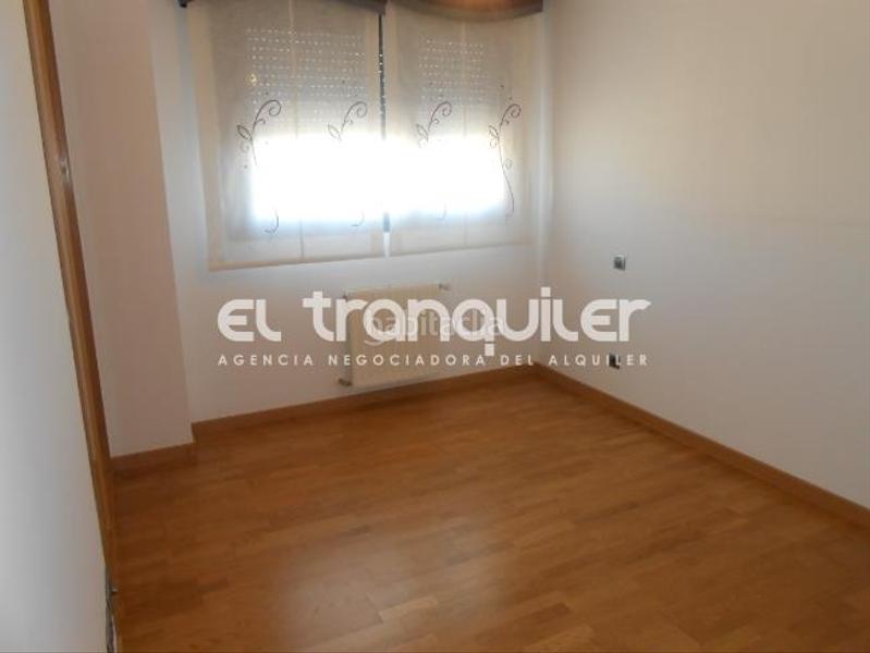 Foto a85e7c65-354b-4797-a9ba-1254b02c8935. Rent flat with parking pool in Sur - PAU 4 Móstoles