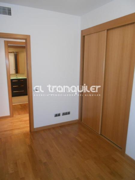 Foto b02453a1-76d5-40f9-afac-2976638ae528. Rent flat with parking pool in Sur - PAU 4 Móstoles