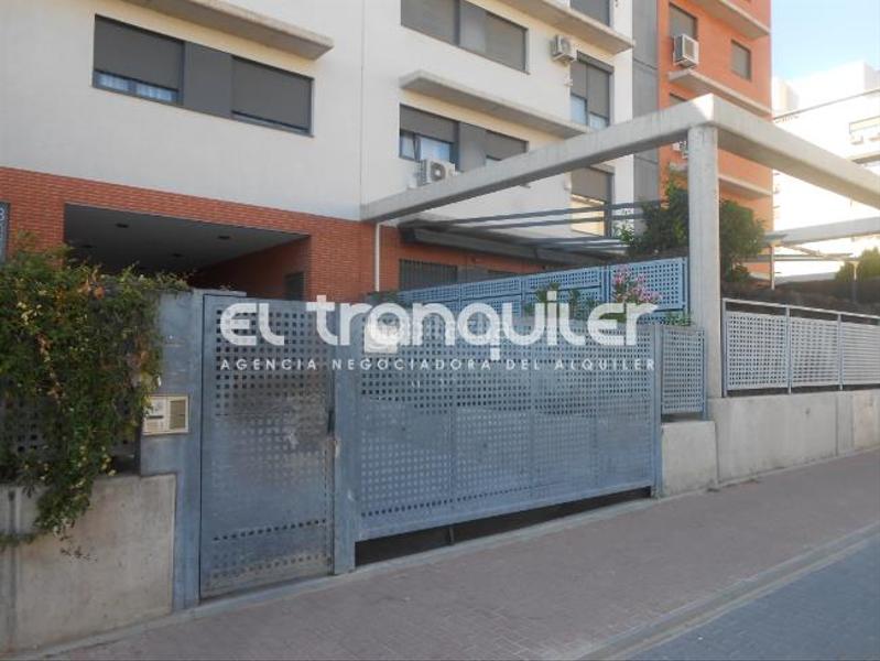 Foto bc2f0079-60ba-44e4-8d75-d28ed07c3b3a. Rent flat with parking pool in Sur - PAU 4 Móstoles