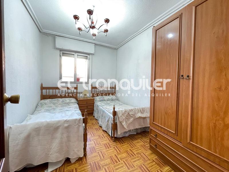 Foto 3d0cd1e0-920c-4376-a2a3-49f86e887f8d. Rent flat in Reyes Católicos Alcalá de Henares