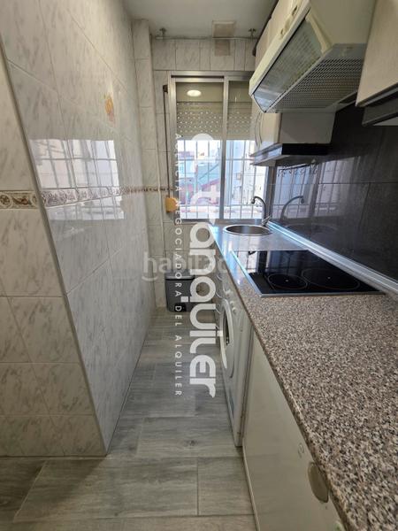 Foto 5f59be07-7cd8-4cc9-b5fe-0e2e86c2a913. Miete etagenwohnung in Numancia Madrid