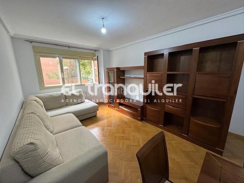 Foto 341bd15c-8375-4551-afe8-9ccd1a1d9f60. Affitto appartamento con parcheggio piscina in Norte Alcobendas