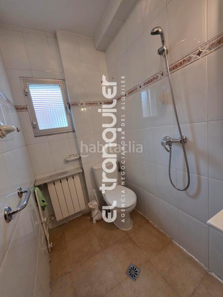 Foto 6e40ae3d-21f6-480c-8704-3d7ec9c72b0f. Alquiler piso calle mario cabré, n 19, planta 7, puerta c en Madrid