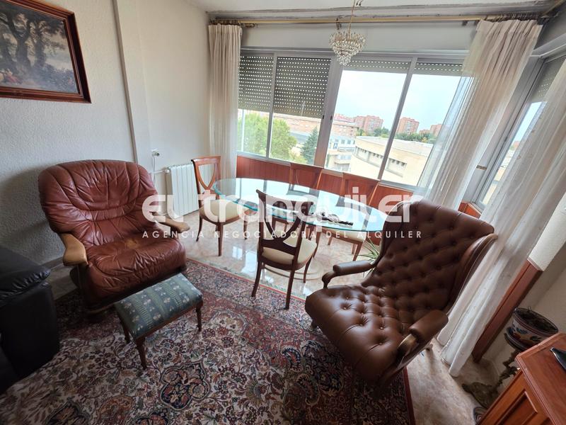 Foto 1c9c3f78-7a89-4abe-86f7-caef678b1d22. Rent flat in Marroquina Madrid