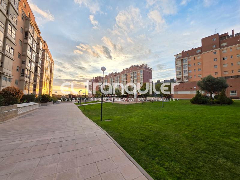 Foto ad8cd733-bb42-4986-9392-98acc3c45f1e. Affitto appartamento con parcheggio piscina in PAU de Carabanchel Madrid