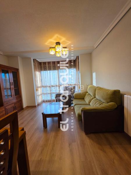 Foto 7d147acc-5fa8-4750-8a8f-3a29002e3bfa. Rent flat with parking pool in PAU de Carabanchel Madrid