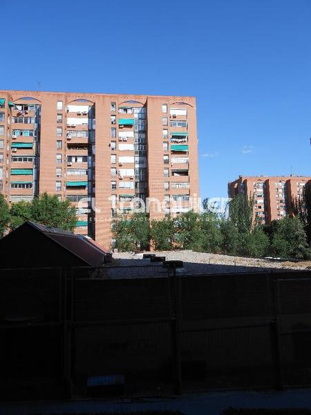 Foto abdd22f0-f2c3-4037-841b-1e5695c1d452. Flat with parking in Palomeras Sureste Madrid
