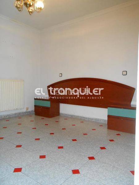 Foto d8732e25-467b-4eb9-88f2-9ae17994624b. Flat with parking in Palomeras Sureste Madrid