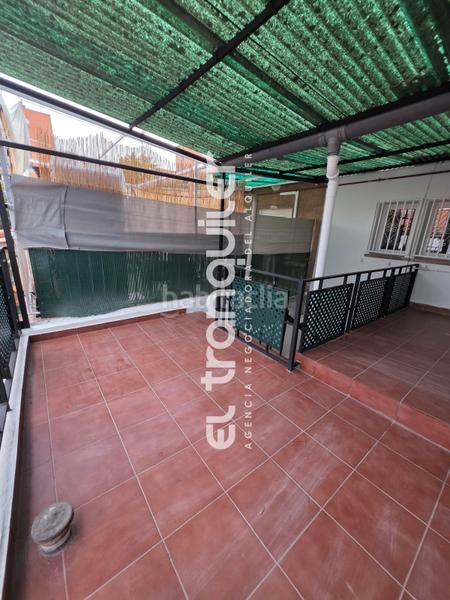 Foto f02f8c7f-1d5a-4e9c-91c3-f3ce38fa4de8. Alquiler casa adosada calle del portal, n 55, bajo en Madrid