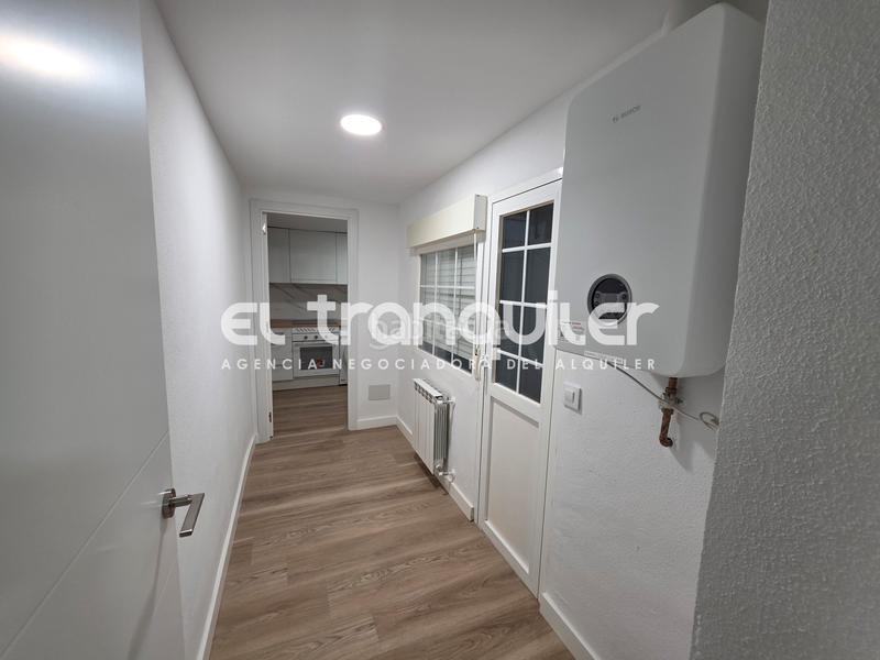 Foto b575e33d-45d6-4acb-a924-b1c35f937d08. Rent semi detached house in Simancas Madrid