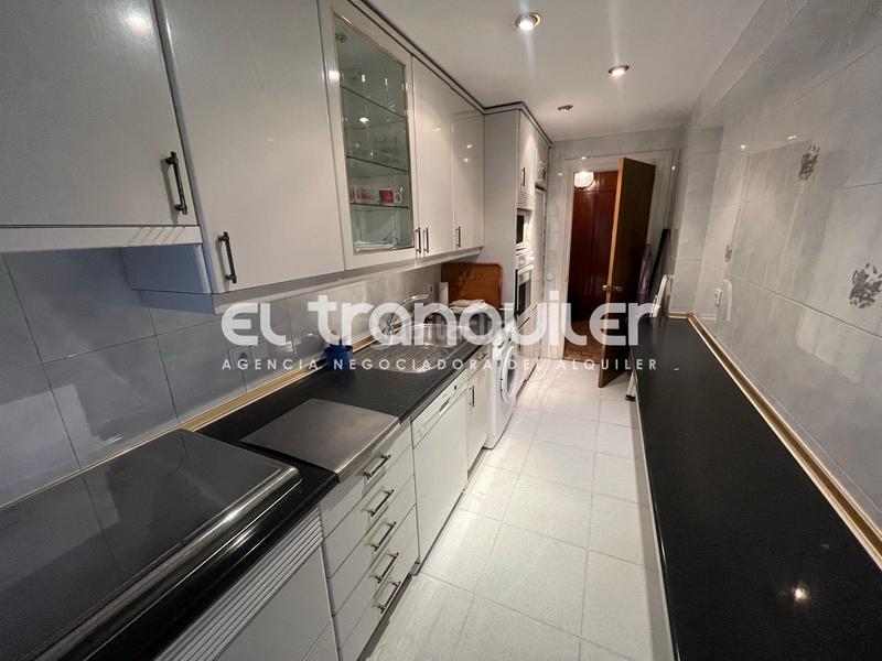 Foto 61287e72-1d6d-4a19-9cf0-b21c1cd39276. Location appartement avec parking dans Pilar Madrid