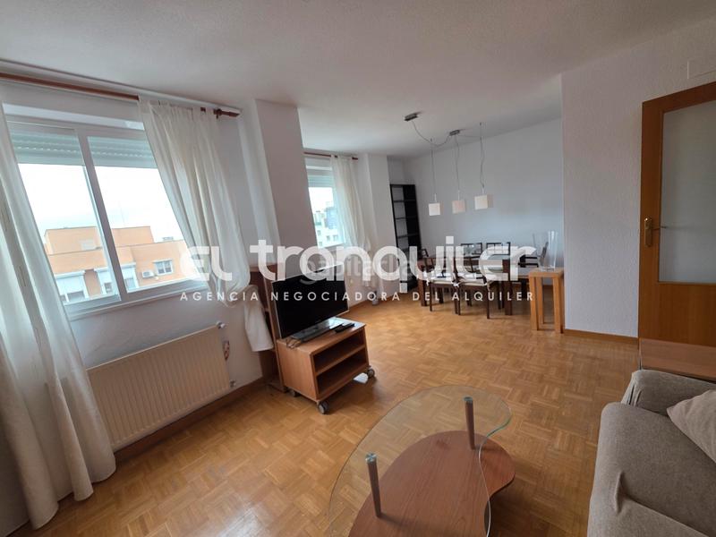 Foto 7eeee419-9f23-4e26-985f-34d789f60265. Location appartement avec parking piscine dans Valdebernardo-Valderribas Madrid