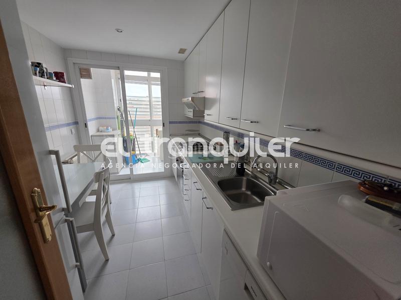 Foto 66be57dd-3766-40cf-9539-a774555cfcbc. Miete etagenwohnung mit parking pool in Valdebernardo-Valderribas Madrid