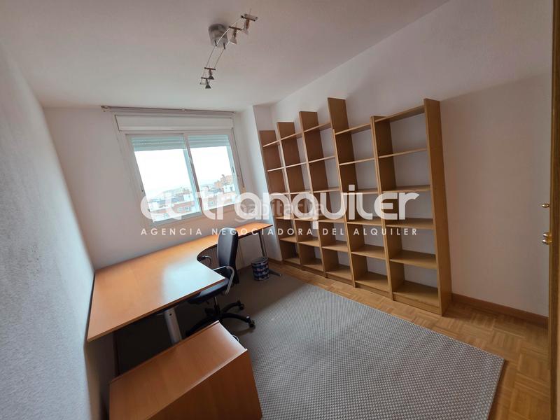 Foto 01505c01-cd07-4aa2-8d5d-dd97cb20b007. Rent flat with parking pool in Valdebernardo-Valderribas Madrid