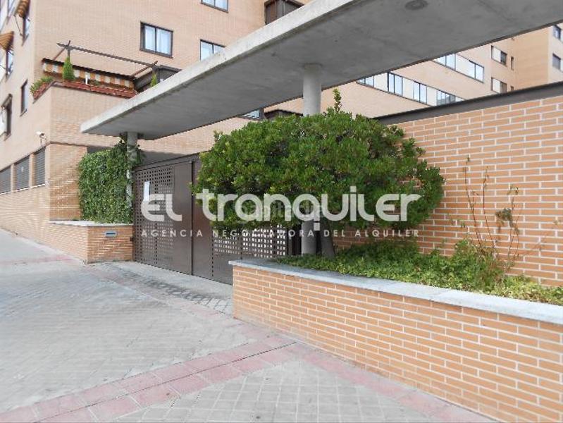 Foto 3062ee03-dc5e-43e6-86ae-f842a58eaed0. Miete etagenwohnung mit parking pool in Las Tablas Madrid