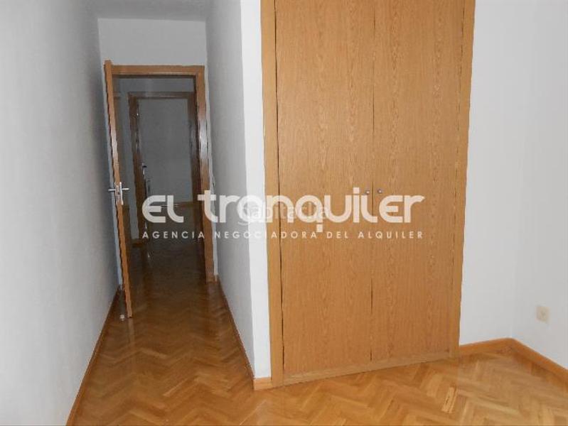 Foto fb7ad8a5-bacb-435d-a861-eba3fc685ed8. Miete etagenwohnung mit parking pool in Las Tablas Madrid