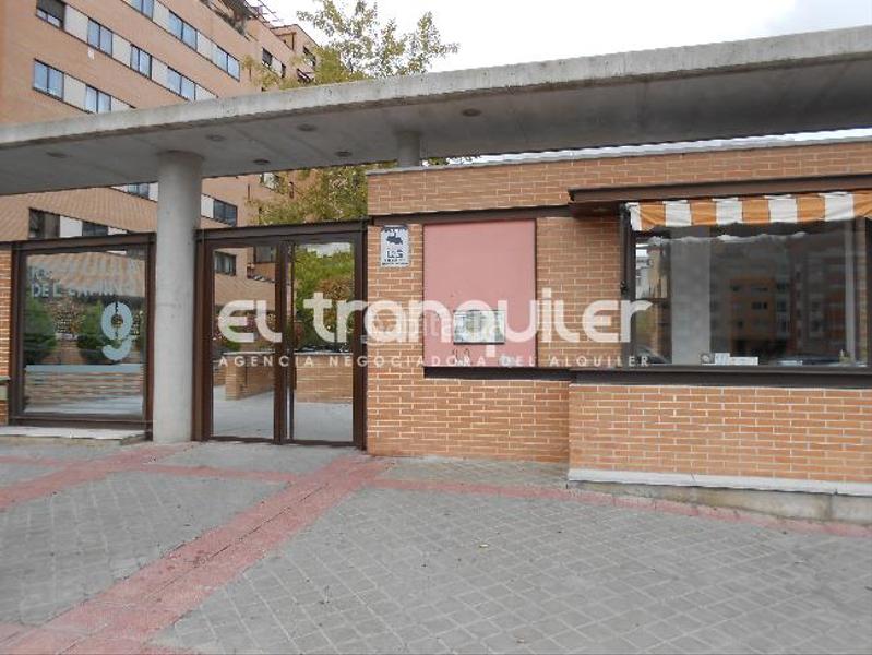 Foto 383ba748-af74-4d4e-bd6f-bee77c8045e0. Rent flat with parking pool in Las Tablas Madrid
