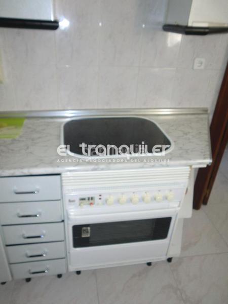 Foto e2faa540-a5db-4037-a183-1ce47da3c852. Alquiler piso avenida albufera, n 31, por.esc. int d, planta 2 en Madrid