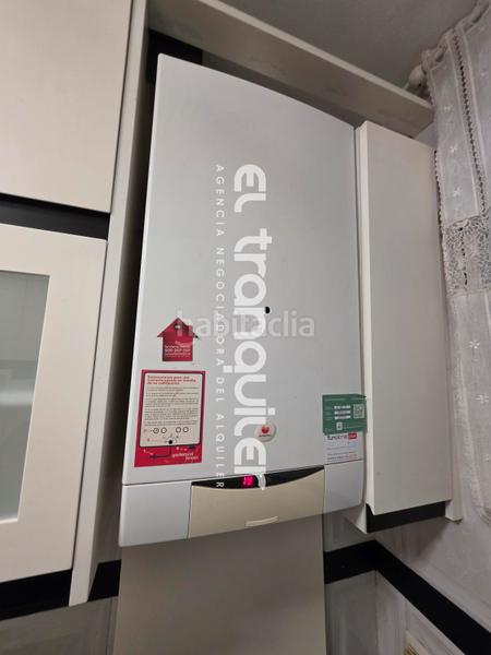 Foto 1d490700-cc6a-4acd-b170-cc316562c01e. Alquiler piso calle apostol santiago, n 56, bajo, puerta c en Madrid