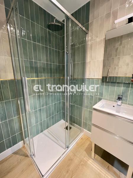 Foto 791e0e81-e0ba-40cc-a6d4-a82b04dd23df. Miete zweistöckige wohnung in San Isidro Madrid