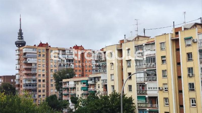 Foto 4d3021a8-3367-46c7-9720-7dbb3ae8ab07. Lloguer pis a Ventas Madrid