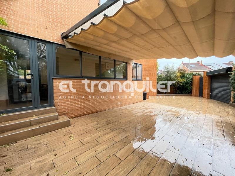 Foto 9ab12dda-02fe-4449-81fb-42f53be96572. Affitto casa a schiera con parcheggio piscina in Hospital Valdemoro