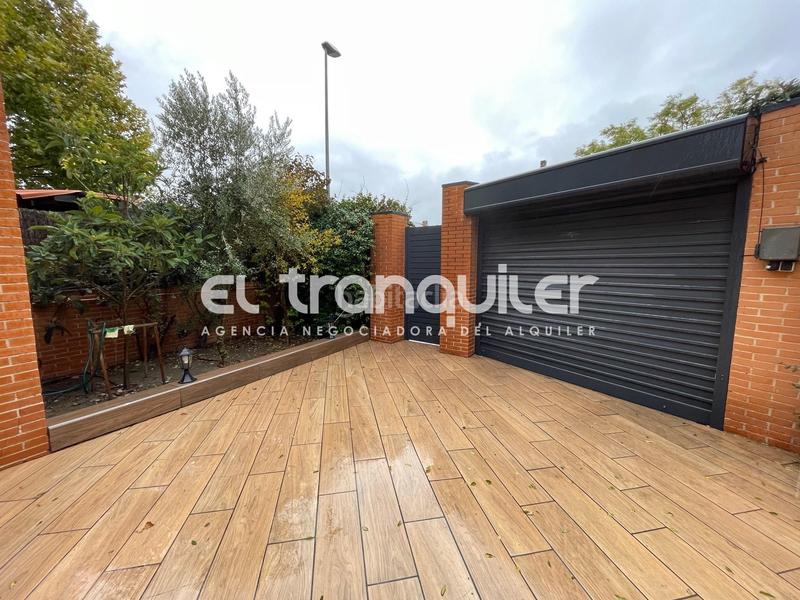 Foto bd6b807e-806a-4f43-8a0c-182fd8de2055. Rent semi detached house with parking pool in Hospital Valdemoro