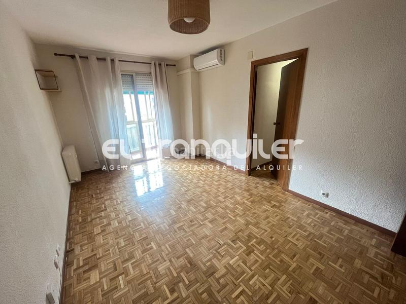 Foto 3a867cdb-d74a-46e9-abcf-38f397cb70e8. Location appartement dans Ríos Rosas-Nuevos Ministerios Madrid