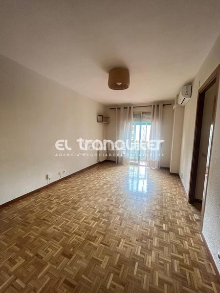 Foto efa941ac-dff4-4ee8-b5a5-5d8f63fa72ee. Location appartement dans Ríos Rosas-Nuevos Ministerios Madrid