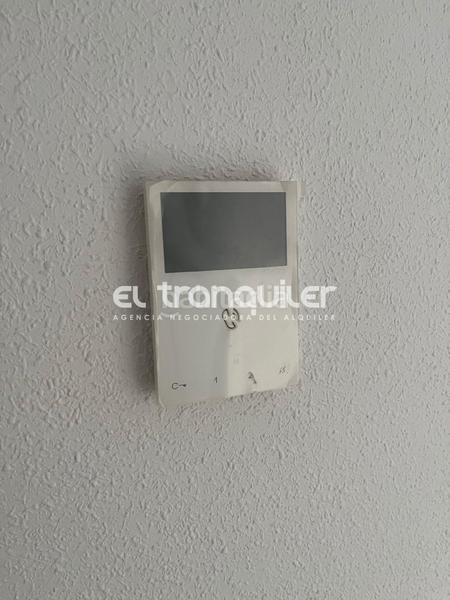 Foto e3ed1dc3-3342-4722-9462-d44515859943. Location appartement avec parking dans Valdeacederas Madrid