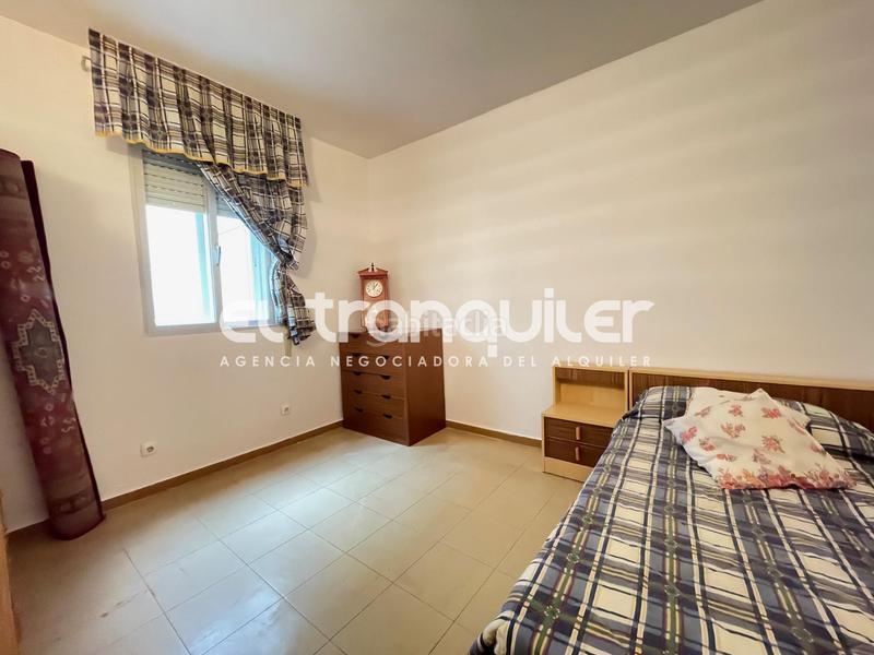 Foto f4cc7d2c-1bc8-41b4-a6f6-bbda9f250078. Rent flat in Mejorada del Campo