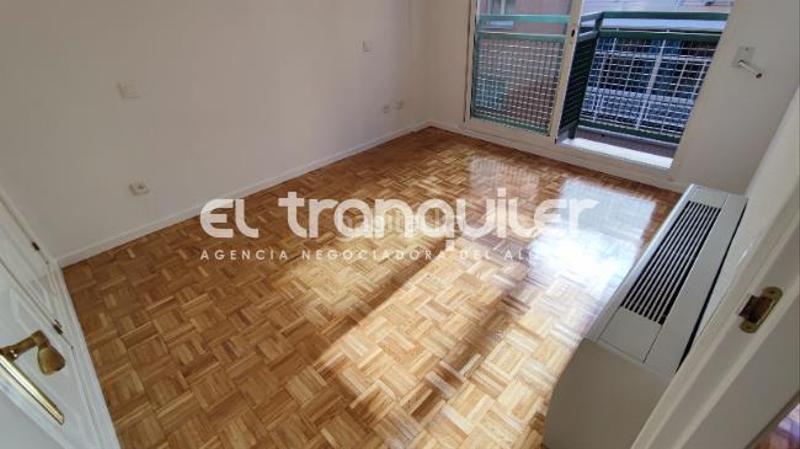 Foto b293cbe7-51b5-44d5-a1ee-4be863a805ce. Lloguer pis amb piscina a Delicias Madrid