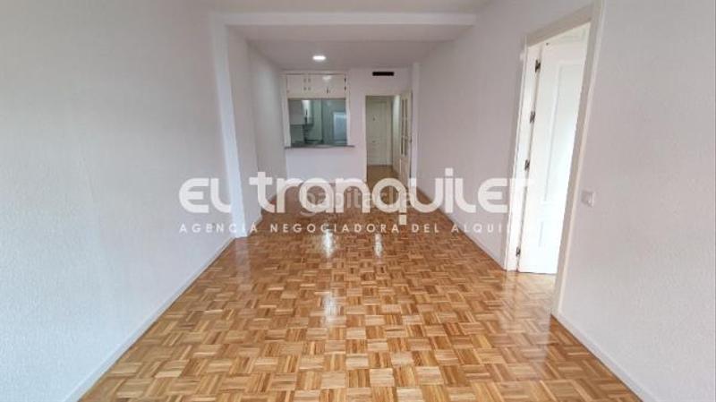 Foto 2bc65212-3202-41be-920f-59ef201b8003. Rent flat with pool in Delicias Madrid