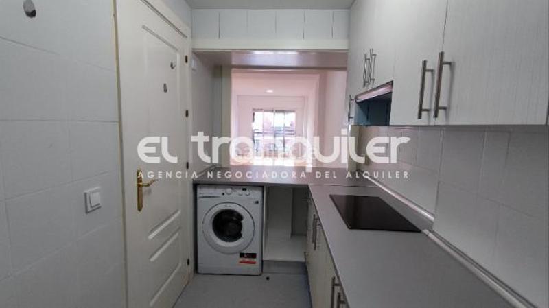 Foto 946cc525-4719-46fc-a6e3-71f93edf8341. Rent flat with pool in Delicias Madrid