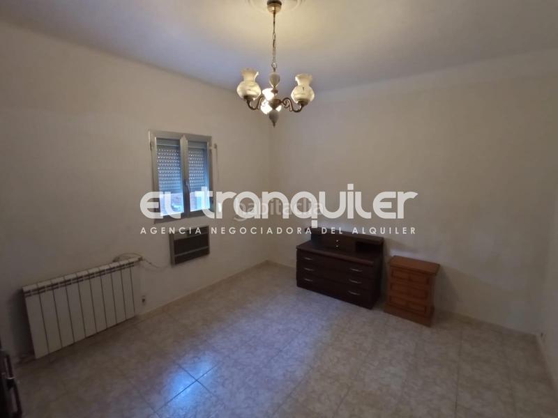 Foto 0367aaed-e9c7-48ca-8acf-34b032deb8ea. Alquiler piso calle sierra toledana, n 39, planta 3, puerta c en Madrid