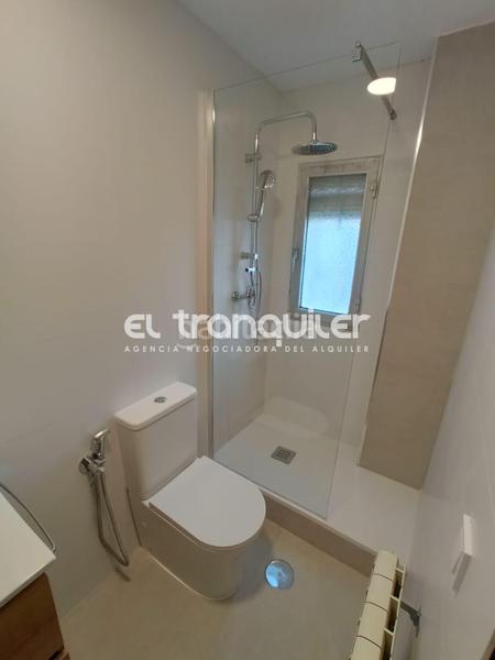 Foto e20d36b0-bb3a-4e0c-be1a-3d17972490e1. Alquiler piso calle sierra toledana, n 39, planta 3, puerta c en Madrid