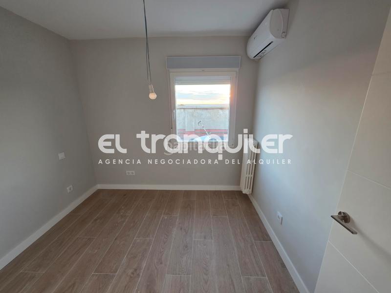 Foto 50415d26-b644-4aeb-adaa-0a4b6c8be60c. Alquiler piso avenida moratalaz, n 101, planta 8 en Madrid