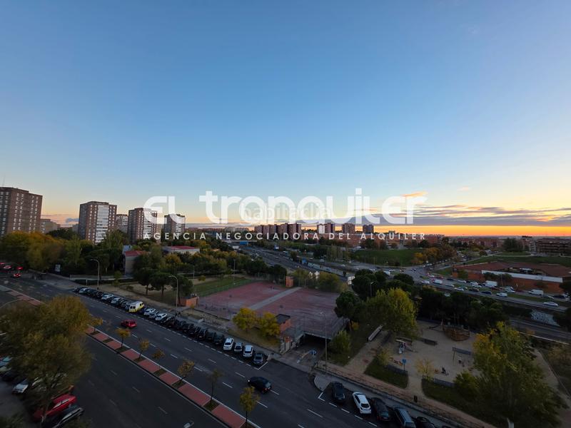 Foto 7dca0413-5e05-4c4b-a76a-32fc848b481f. Alquiler piso avenida moratalaz, n 101, planta 8 en Madrid