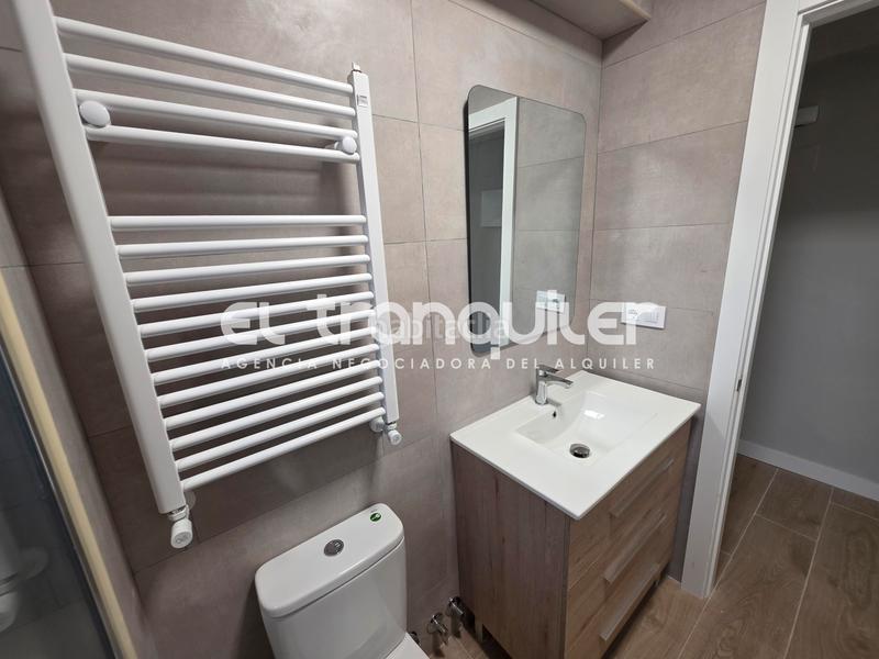 Foto fa275b36-c45a-44a5-9cd9-4b6712611b18. Miete etagenwohnung in Media Legua Madrid