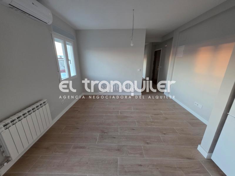 Foto ca29d7fd-b9f5-4ca3-9b55-10df66351fdb. Rent flat in Media Legua Madrid