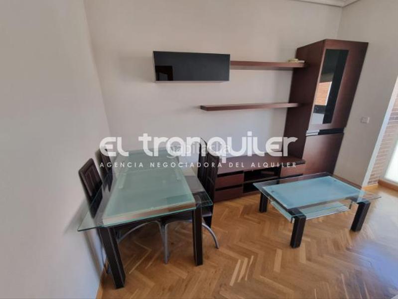 Foto 8b792ce5-a38e-40ab-bd71-43c41466ad3c. Alquiler piso calle ramón azorín, n 15, planta 2, puerta b en Madrid