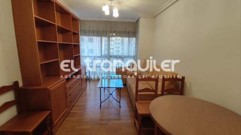 Foto bc06aee3-9408-4e83-bcf2-3ddffab13067. Alquiler piso calle maquinilla, n 17, planta 4, puerta 3 en Madrid